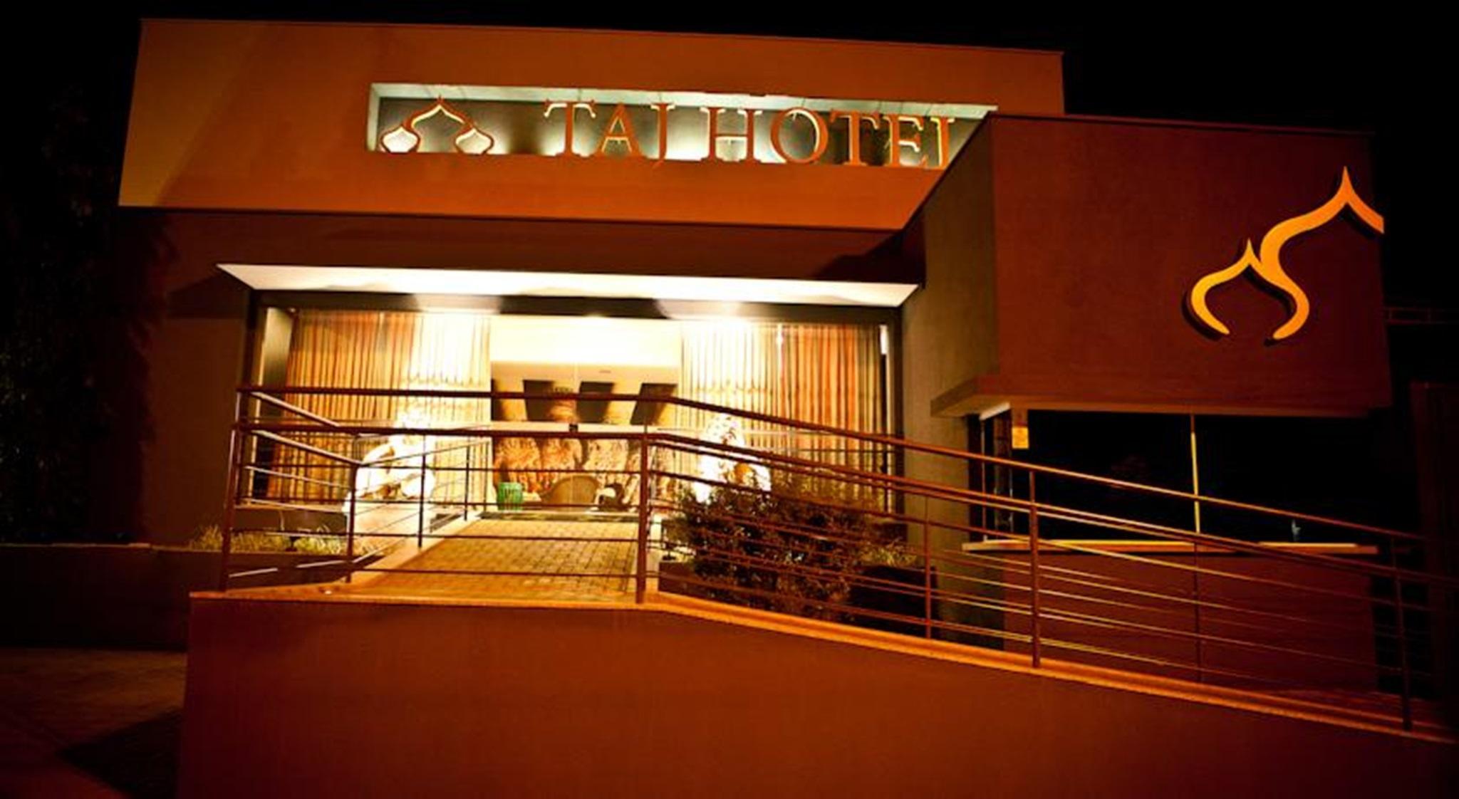 Taj Hotel Tres Lagoas Exterior photo